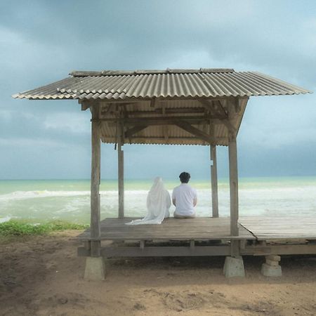 Looking For... A Staycation Куала Теренгану Екстериор снимка