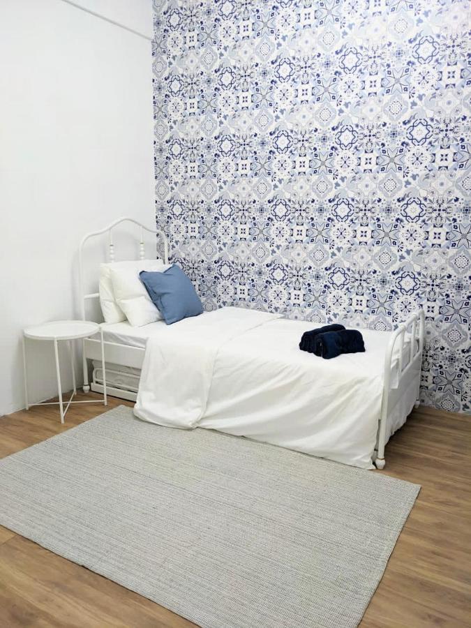 Looking For... A Staycation Куала Теренгану Екстериор снимка